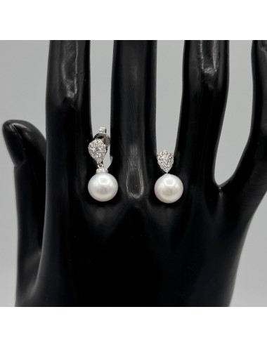 Orecchini in oro bianco con...