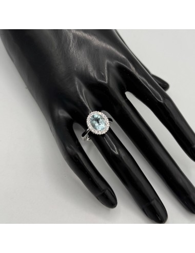 Anello in oro bianco con...