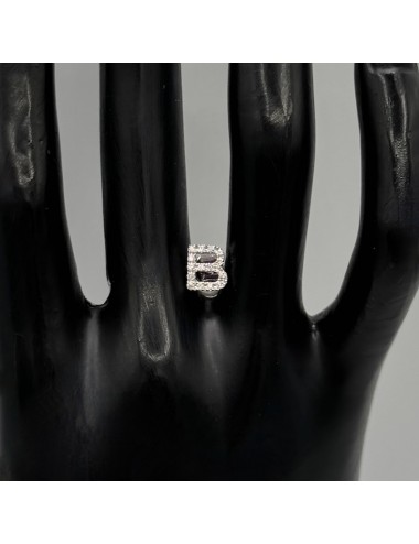 Monoorecchino con iniziale...