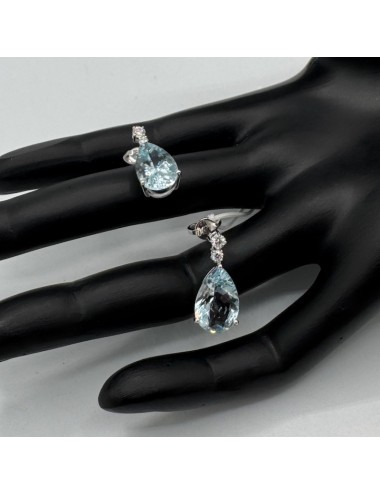 Orecchini in oro bianco con...