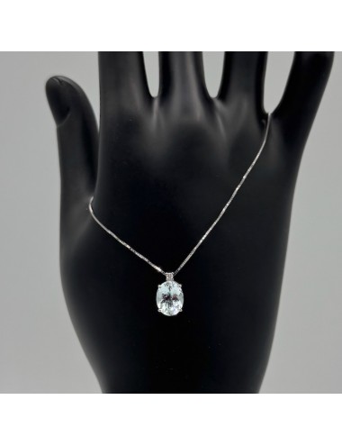 Girocollino in oro bianco...