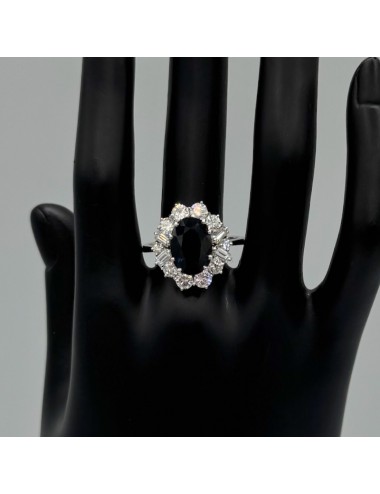 Anello in oro bianco con...