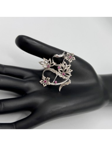 Spilla in oro bianco e Rubini