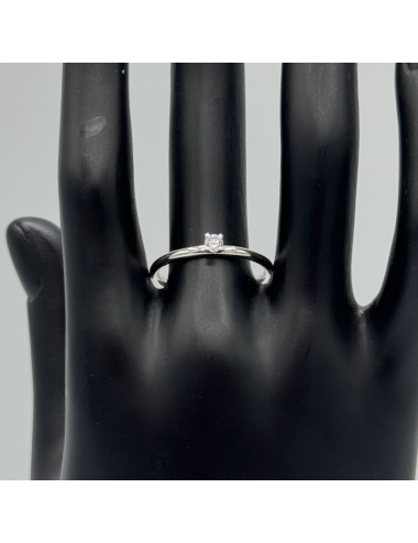 Anello Solitario con un...