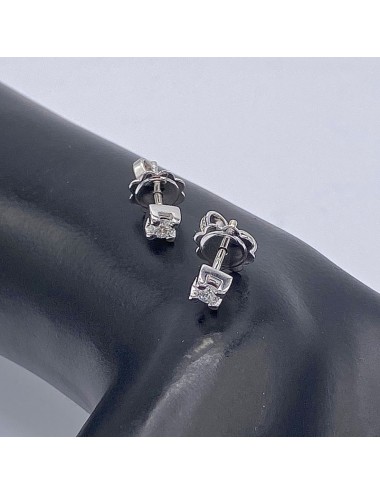 Orecchini Solitari in oro bianco carati 0,18